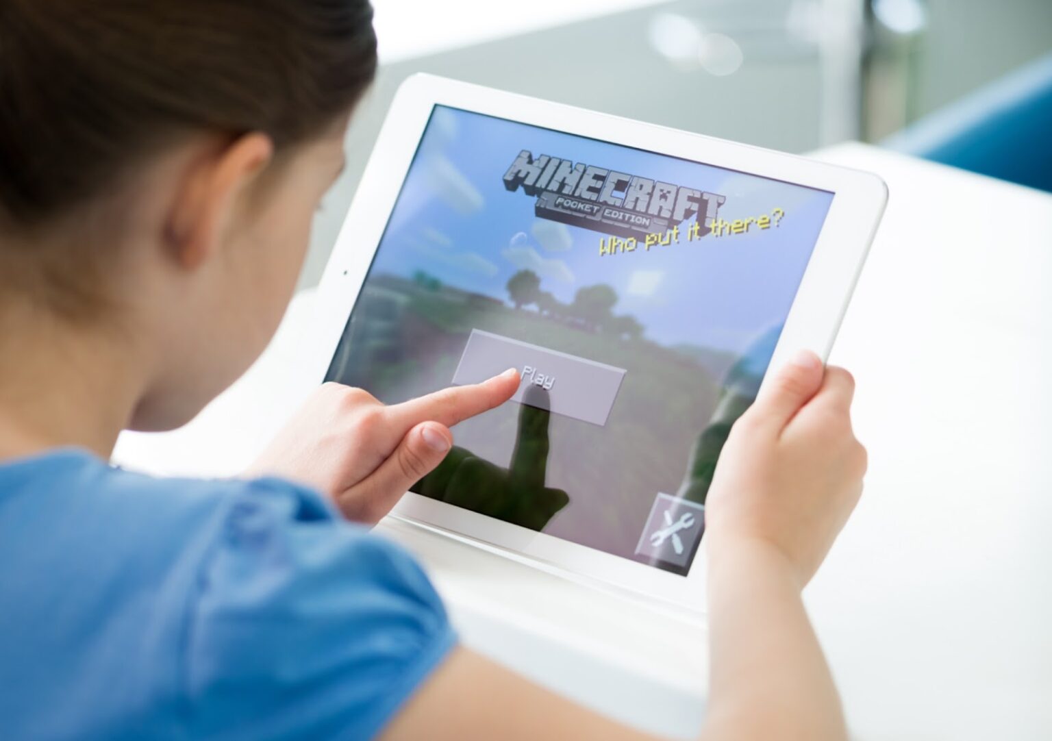 Top Tips for Parents Monitoring Kids in the Gaming World
