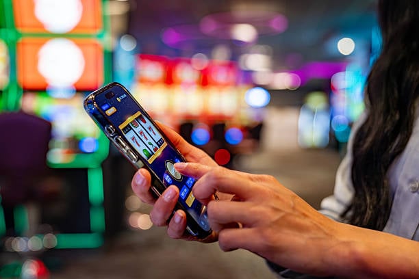 What actually happens behind the scenes when you spin an online slot game